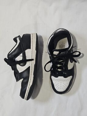 Nike Kids Black and White Low-Top Sneakers